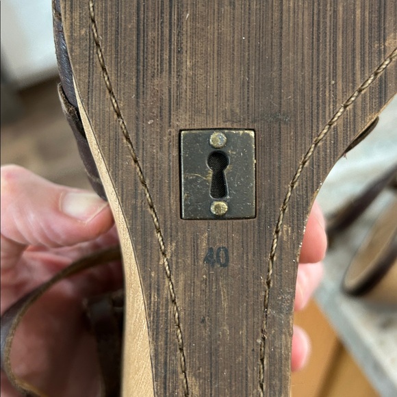 Schuler & Sons Philadelphia peep toe wedge shoes size 40 buckle strap brown - Picture 10 of 14